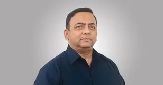 সাবেক আইজিপি বেনজীর আহমেদ দুবাইয়ে গ্রেপ্তার